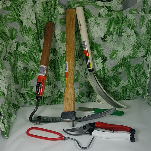 Ultimate Gardeners Toolset with Secateurs