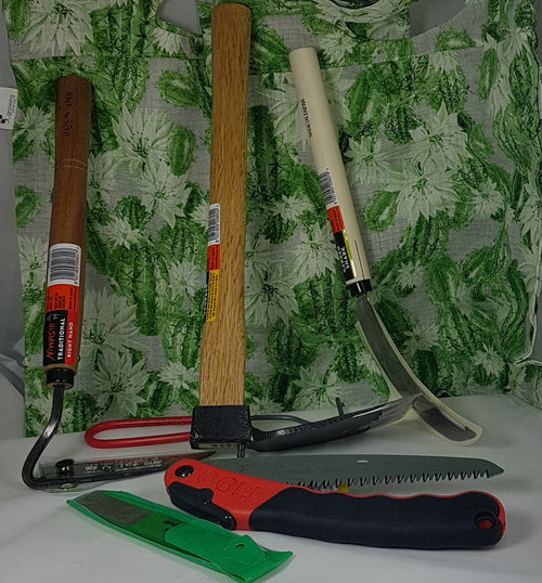 Ultimate Gardeners Toolset with Pruning saw